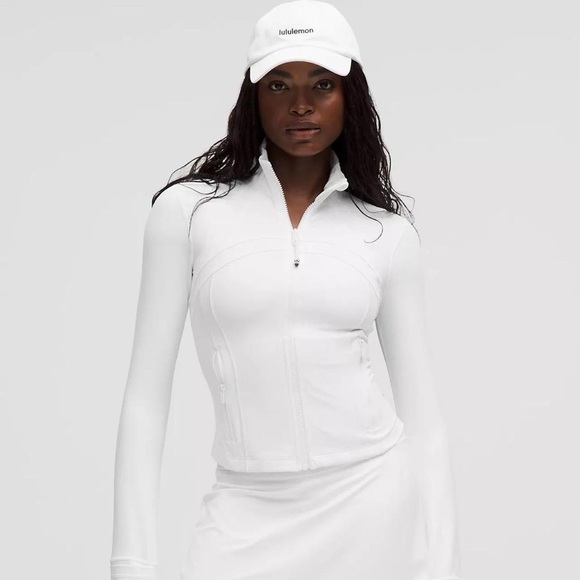 LULU Solid Short Set - Picture 5 of 8